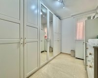 Resale - Apartment -
Torrevieja - Centro