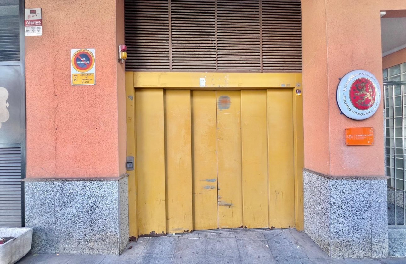 Resale - Apartment -
Torrevieja - Centro