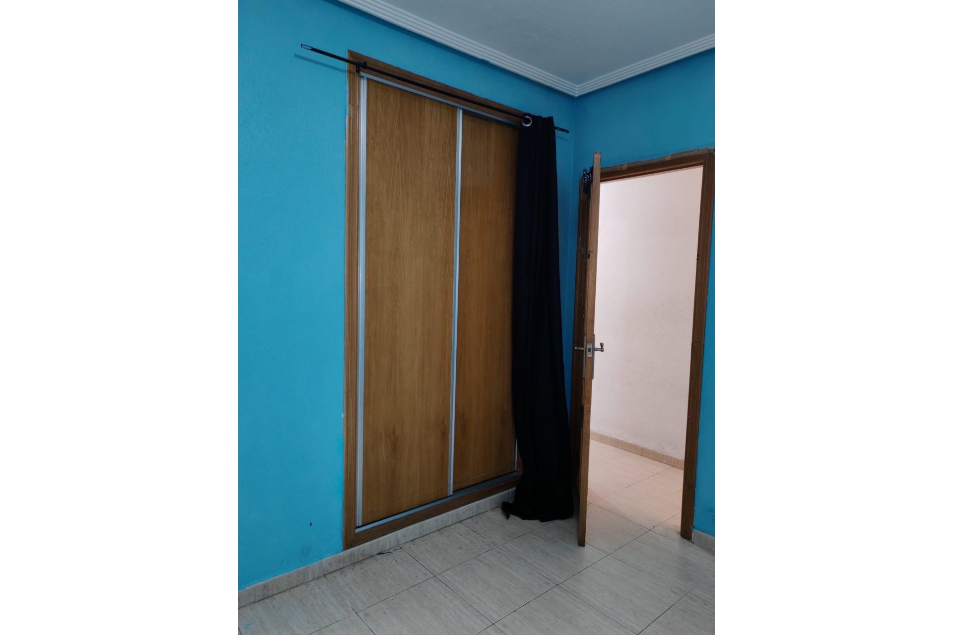 Resale - Apartment -
Torrevieja - Centro