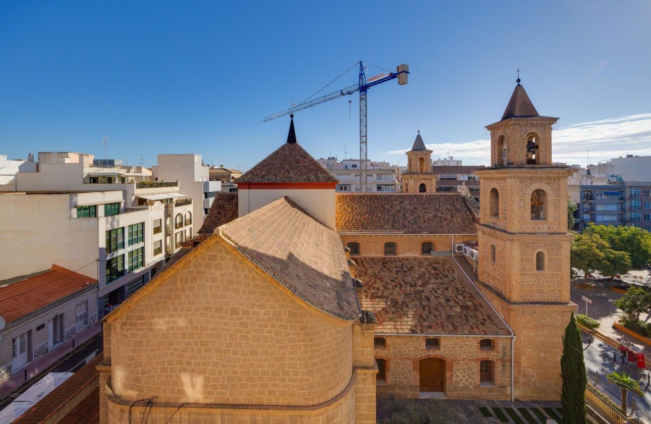 Resale - Apartment -
Torrevieja - Centro