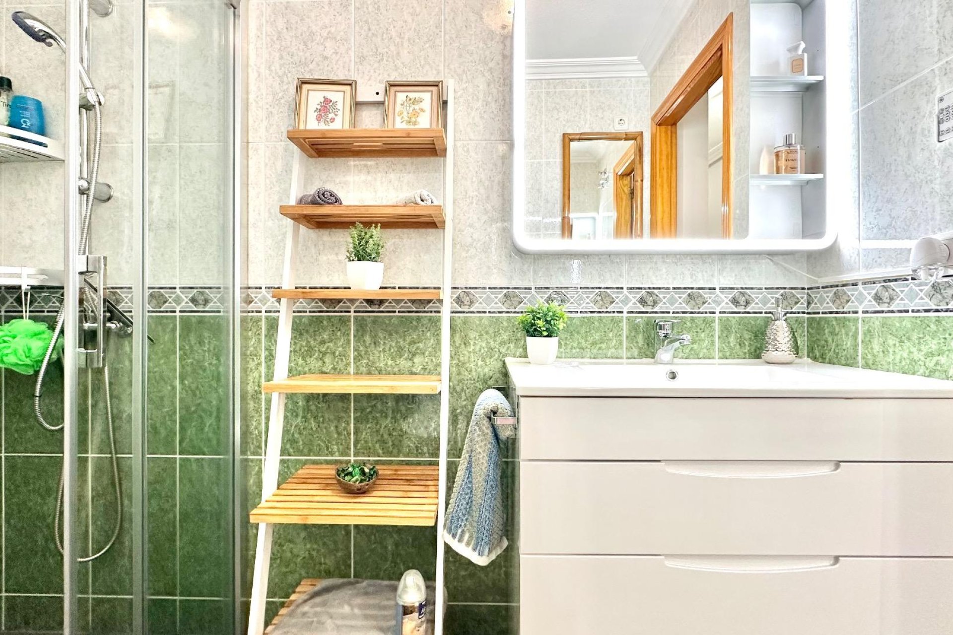 Resale - Apartment -
Torrevieja - Centro