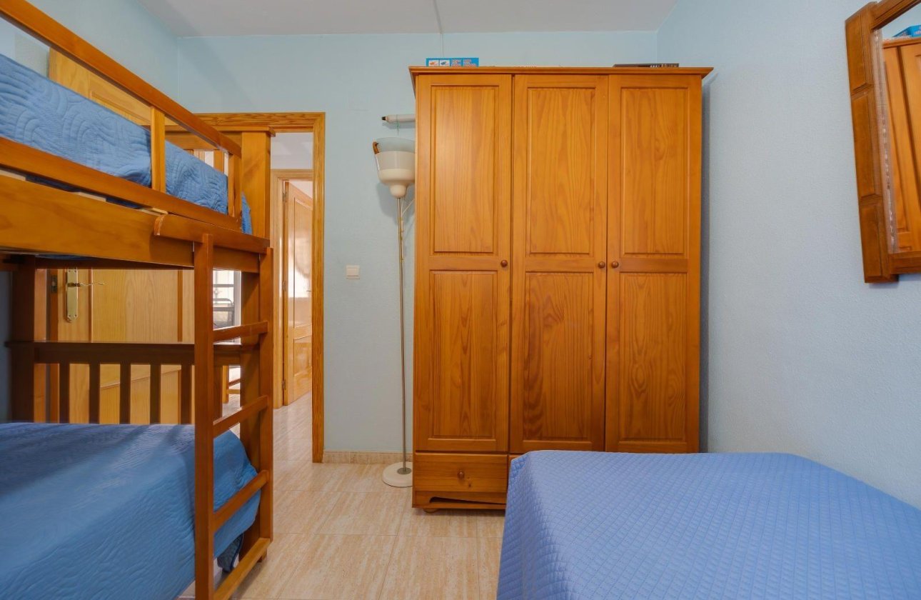 Resale - Apartment -
Torrevieja - Centro