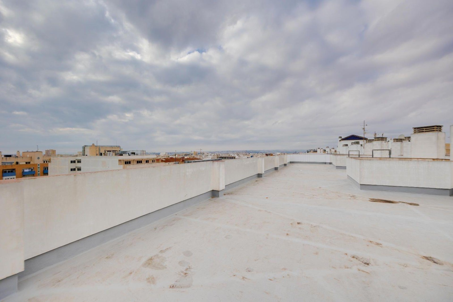 Resale - Apartment -
Torrevieja - Centro