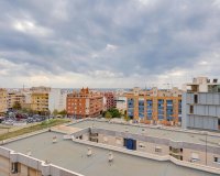 Resale - Apartment -
Torrevieja - Centro