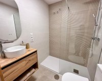 Resale - Apartment -
Torrevieja - Centro