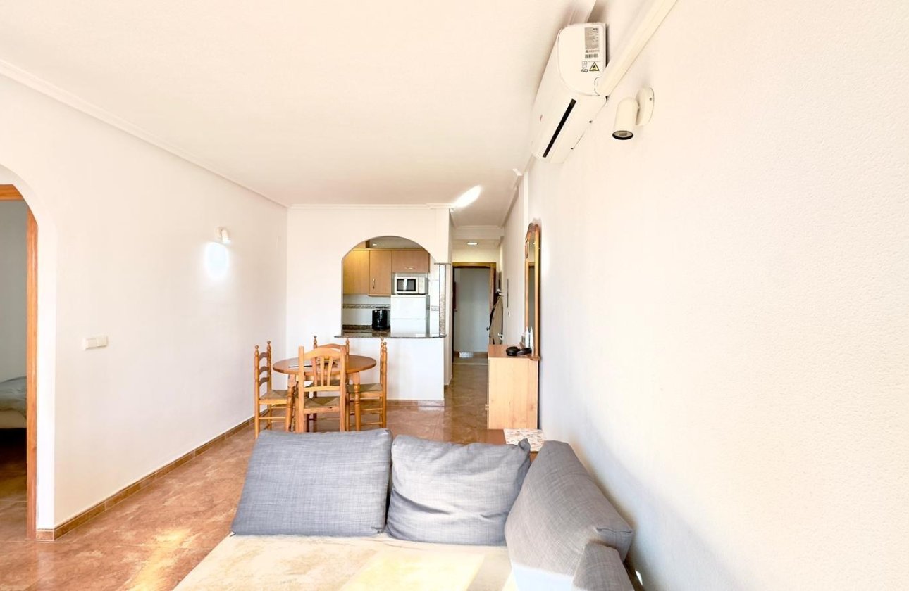 Resale - Apartment -
Torrevieja - Centro