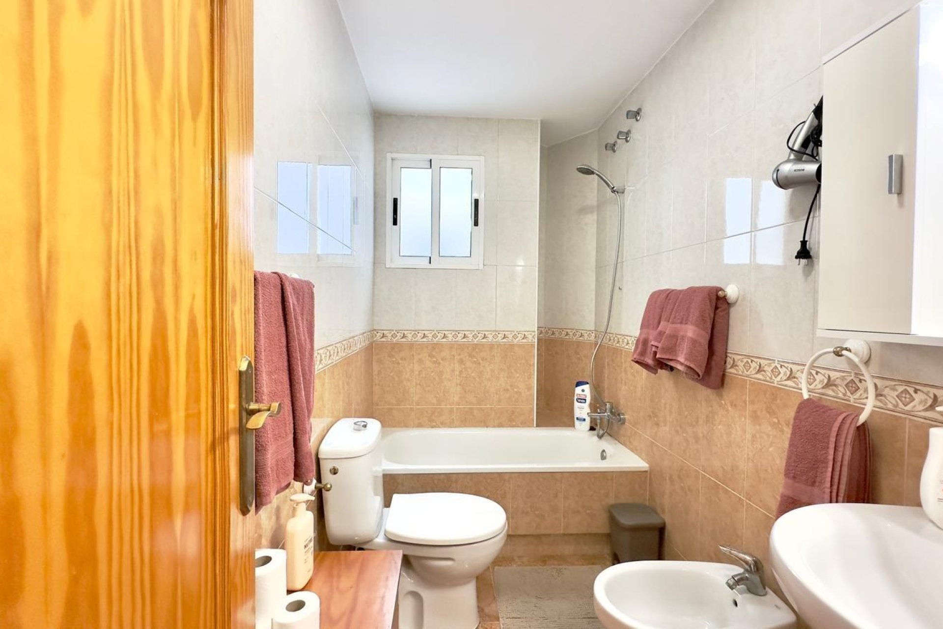 Resale - Apartment -
Torrevieja - Centro