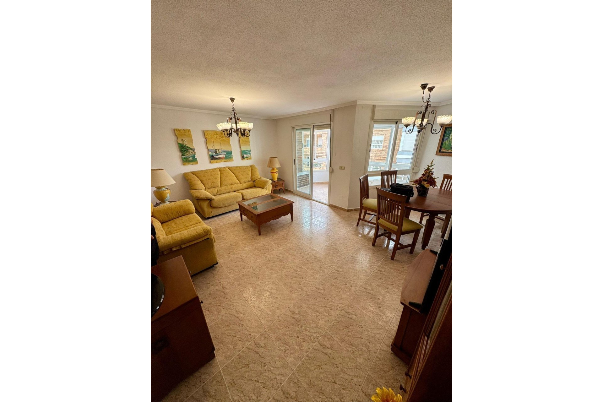 Resale - Apartment -
Torrevieja - Centro