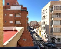 Resale - Apartment -
Torrevieja - Centro