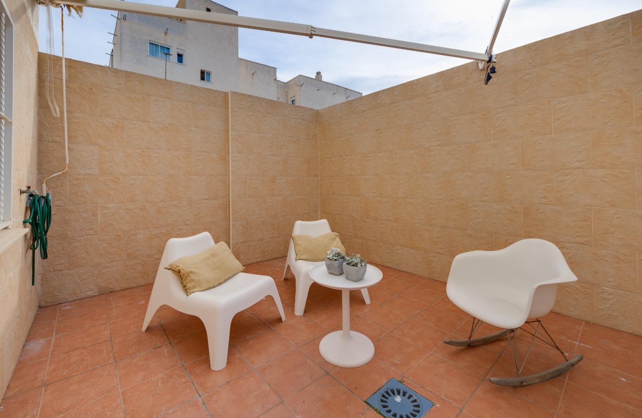 Resale - Apartment -
Torrevieja - Centro