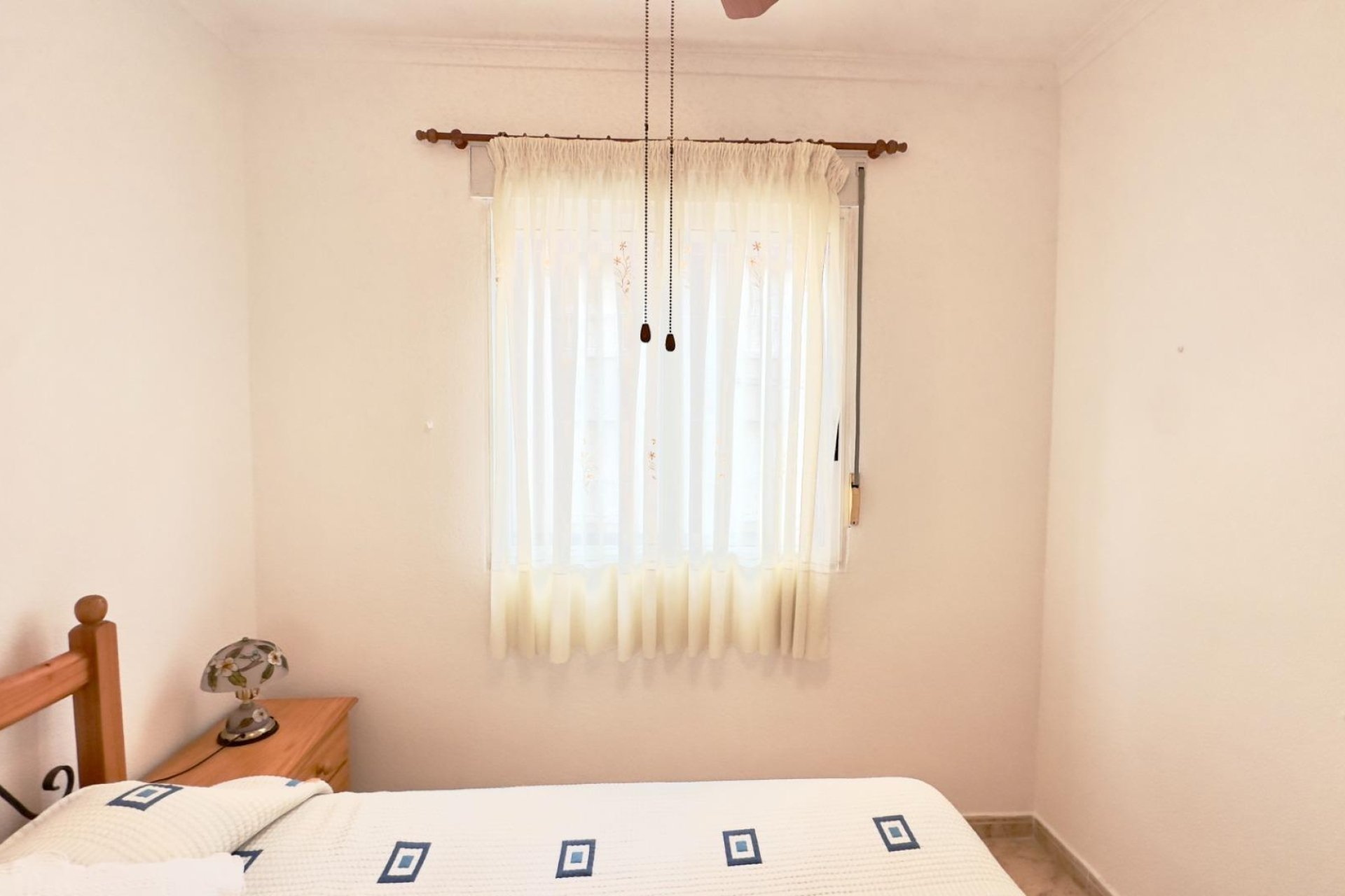 Resale - Apartment -
Torrevieja - Centro