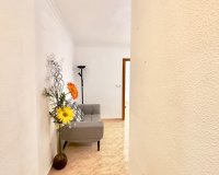 Resale - Apartment -
Torrevieja - Centro