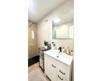 Resale - Apartment -
Torrevieja - Centro