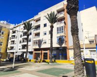 Resale - Apartment -
Torrevieja - Centro