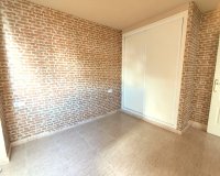 Resale - Apartment -
Torrevieja - Centro