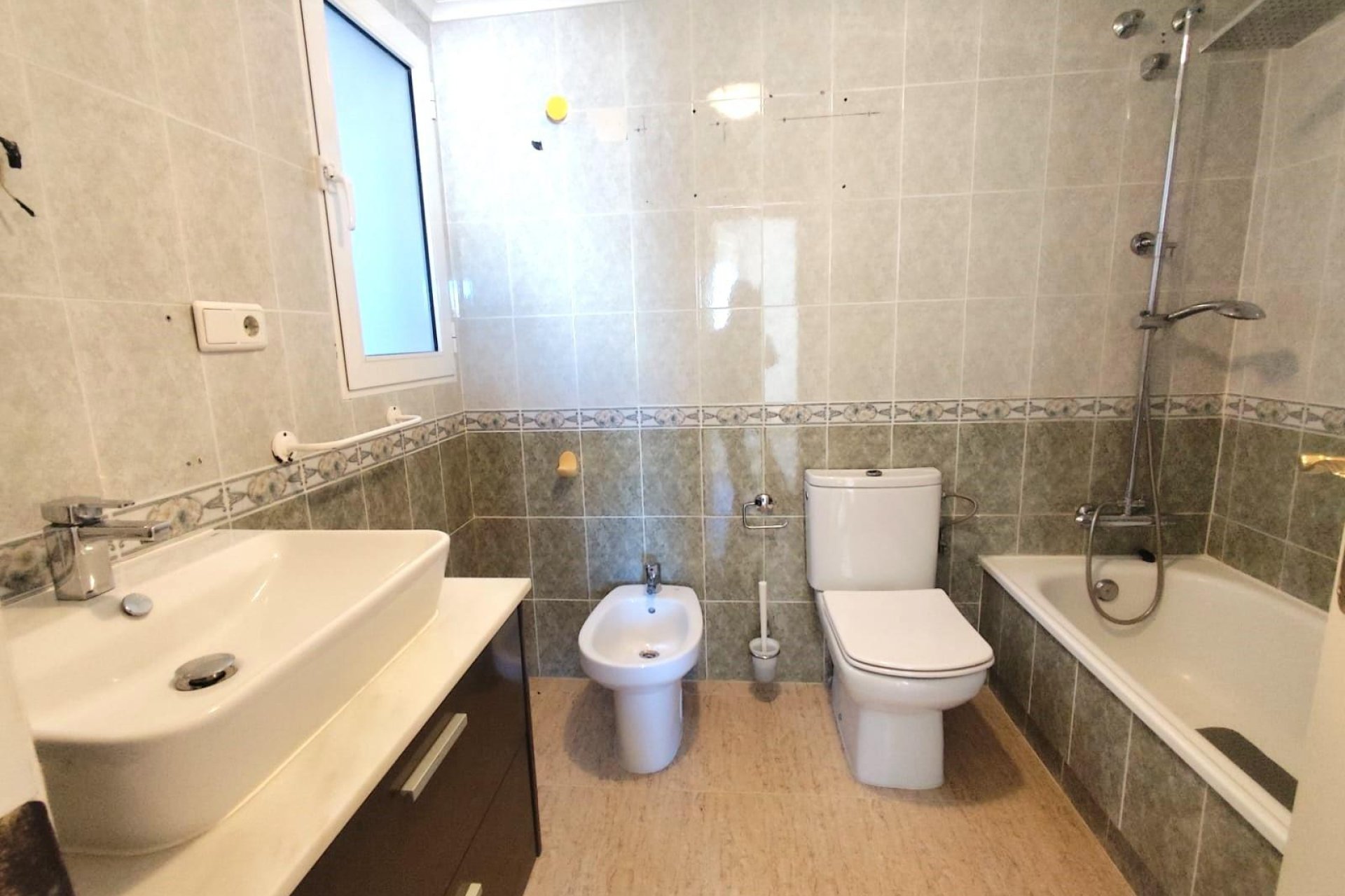 Resale - Apartment -
Torrevieja - Centro