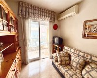 Resale - Apartment -
Torrevieja - Centro