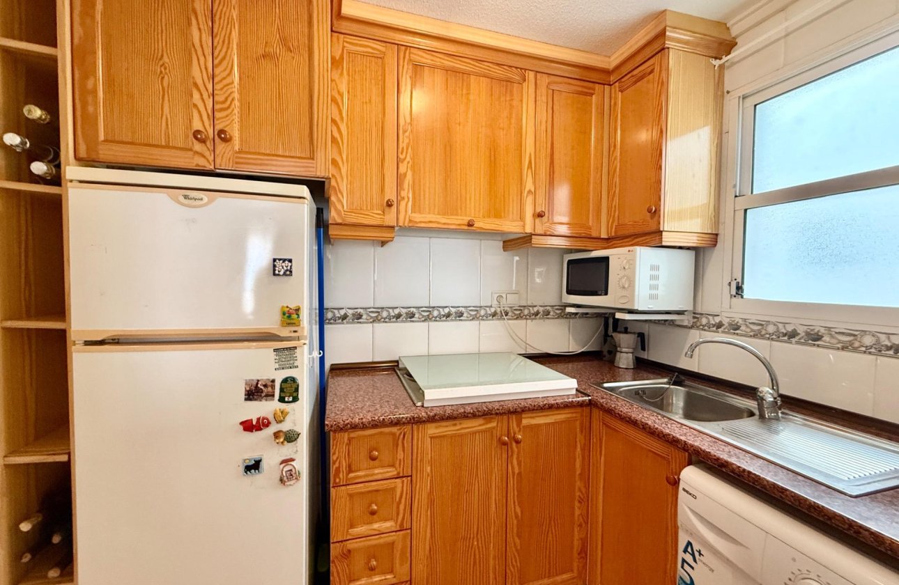 Resale - Apartment -
Torrevieja - Centro