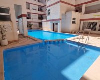 Resale - Apartment -
Torrevieja - Centro
