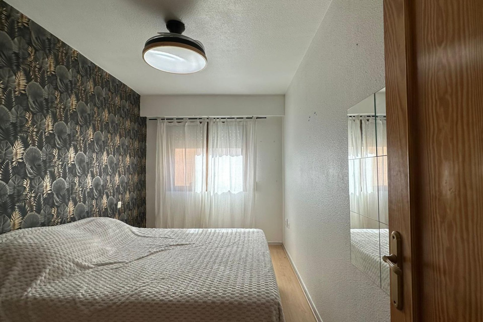 Resale - Apartment -
Torrevieja - Centro