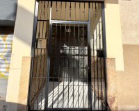 Resale - Apartment -
Torrevieja - Centro