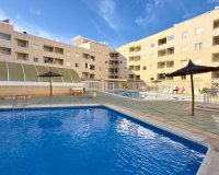 Resale - Apartment -
Torrevieja - Centro