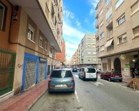 Resale - Apartment -
Torrevieja - Centro