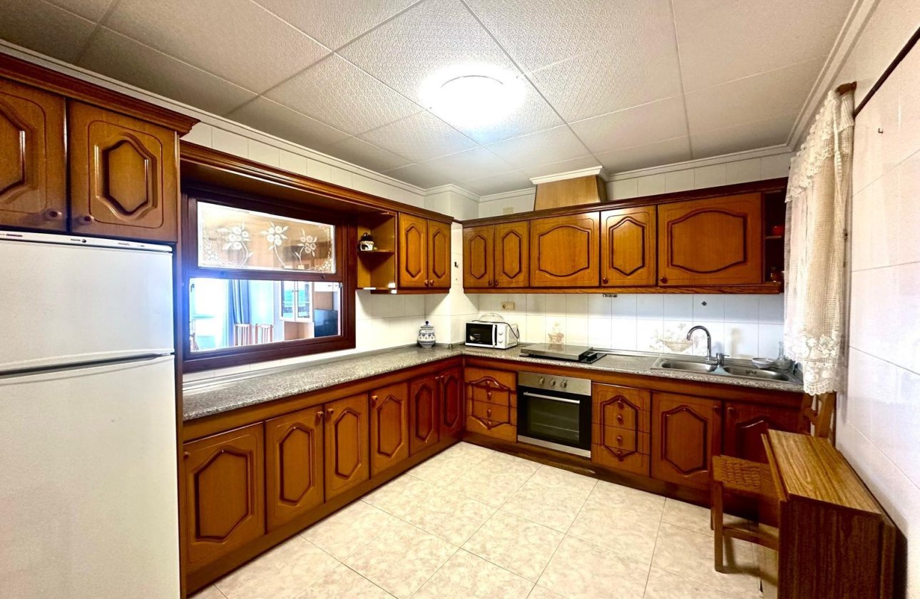 Resale - Apartment -
Torrevieja - Centro