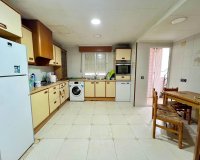 Resale - Apartment -
Torrevieja - Centro