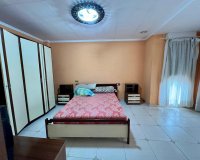 Resale - Apartment -
Torrevieja - Centro