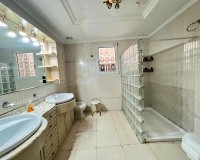 Resale - Apartment -
Torrevieja - Centro