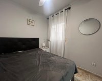 Resale - Apartment -
Torrevieja - Centro