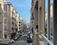 Resale - Apartment -
Torrevieja - Centro