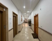 Resale - Apartment -
Torrevieja - Centro