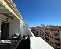 Resale - Apartment -
Torrevieja - Centro