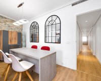 Resale - Apartment -
Torrevieja - Centro