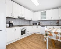 Resale - Apartment -
Torrevieja - Centro