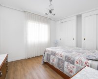 Resale - Apartment -
Torrevieja - Centro