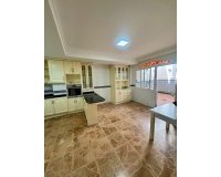Resale - Apartment -
Torrevieja - Centro