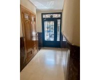 Resale - Apartment -
Torrevieja - Centro