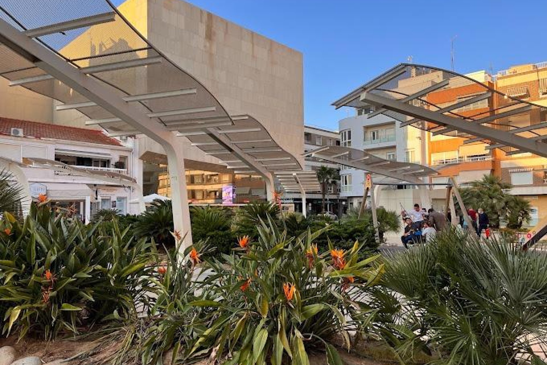 Resale - Apartment -
Torrevieja - Centro