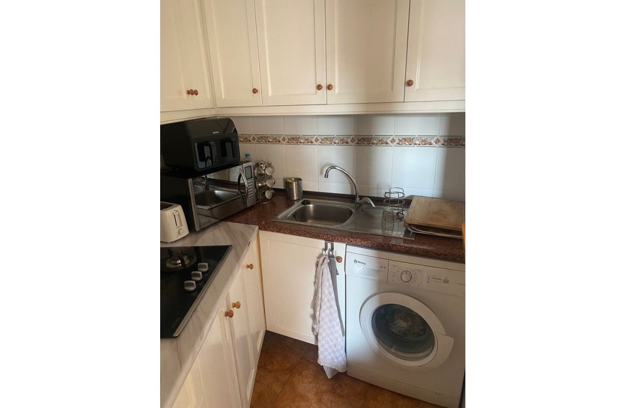 Resale - Apartment -
Torrevieja - Centro