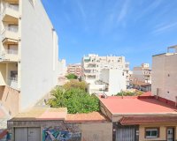 Resale - Apartment -
Torrevieja - Centro