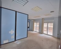 Resale - Apartment -
Torrevieja - Centro