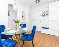 Resale - Apartment -
Torrevieja - Centro