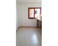 Resale - Apartment -
Torrevieja - Centro