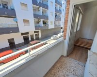 Resale - Apartment -
Torrevieja - Centro