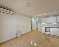 Resale - Apartment -
Torrevieja - Centro