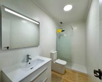 Resale - Apartment -
Torrevieja - Centro