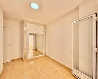 Resale - Apartment -
Torrevieja - Centro